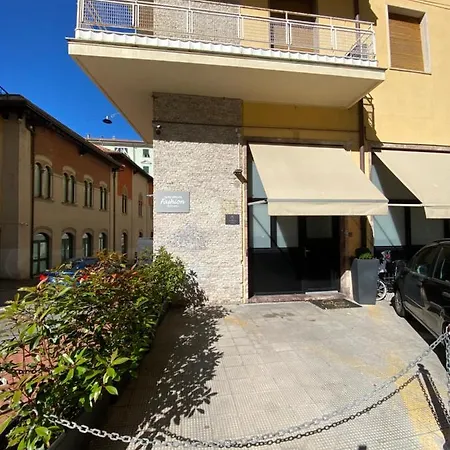 Bed & Breakfast Fashionhouse